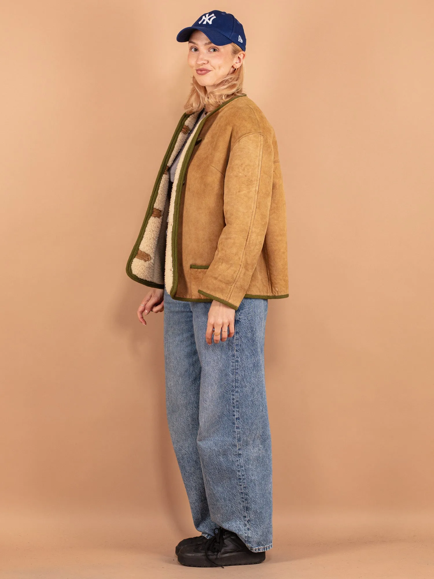 Vintage 70's Women Sheepskin Jacket in Beige
